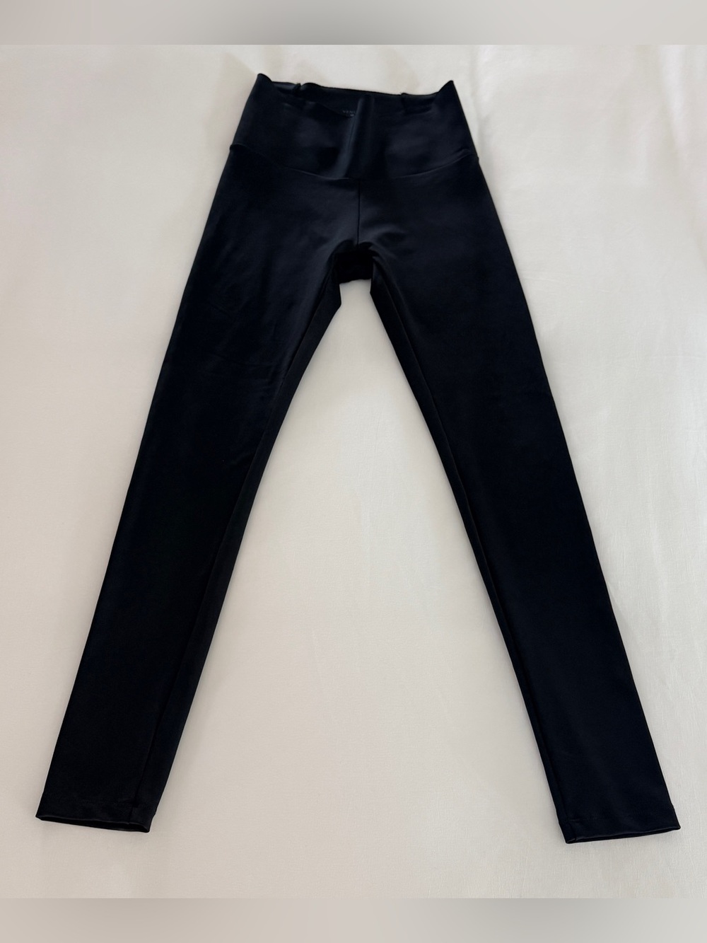 Venus Black High-Waisted Leggings Size Medium